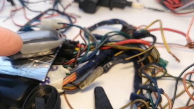 Отключение охраны без брелка Tomahawk 9.7 смотреть онлайн