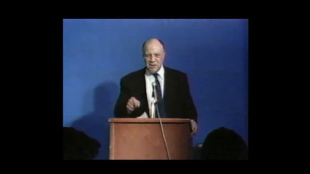 DR. EDWARD ROBINSON'S AFRICAN GENESIS смотреть онлайн