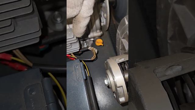 Электрика китайского двигателя 4Т, на мотобуксировщике. #мотобуксировщик #электрикадвигателя смотреть онлайн