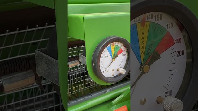 KRMZ пресс-подборщик от дилера компании Интерполе #agrolife #фермерство #agriculturelife смотреть онлайн