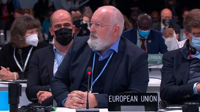 Frans Timmermans EU climate policy chief urges COP26 delegates to keep 1.5C goal in mind смотреть онлайн