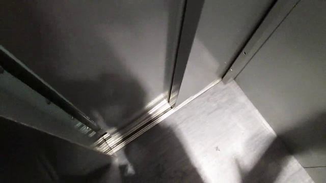 Lift Biem @ Contrada di Santa Croce 5, Brescia Italy смотреть онлайн