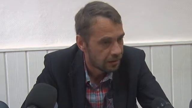Про вырубку дереьев на ул Косарова начальник отдела транспорта и дорожного хозяйства Денис Некрасо смотреть онлайн