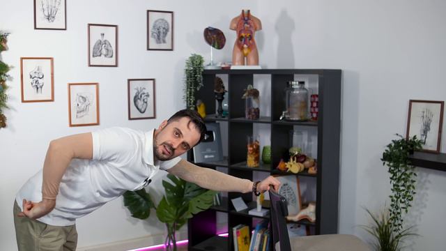 УБРАТЬ боль в пояснице всего за 4 МИНУТЫ! - Два ЛУЧШИХ упражнения от боли в пояснице! - HD 1080p смотреть онлайн