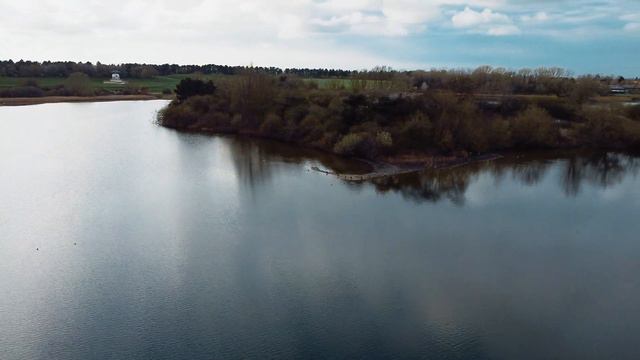 Milton Keynes North Island Lake
