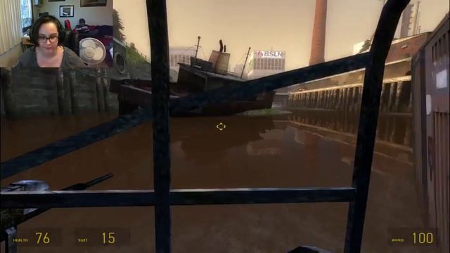 OLD GAMES: Half Life 2 - 3 / 5 смотреть онлайн