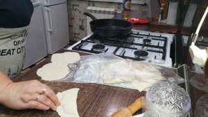 Вкусные домашние Чебуреки/Пишем с сыном Сочинение/