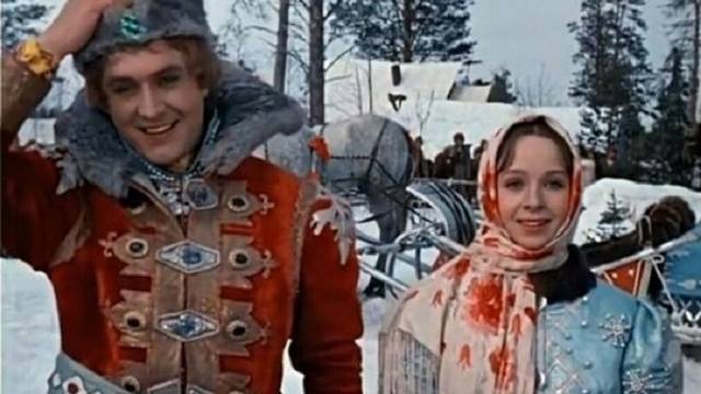 Сказки гуляют по свету / Валентина Толкунова смотреть онлайн