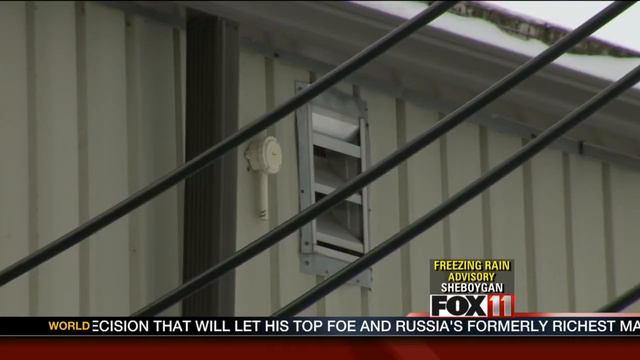 De Pere Ice Arena is Open After Gas Leak смотреть онлайн