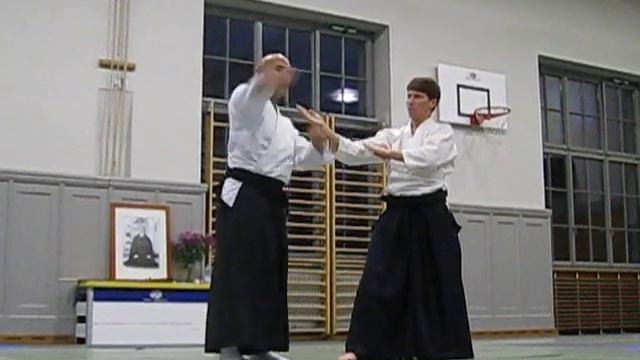 16 Yokomen-Uchi Omote Shihonage (1)