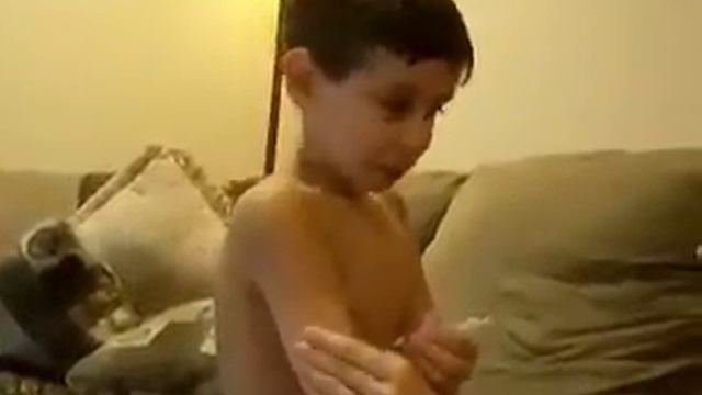 Jacob Injects Himself смотреть онлайн