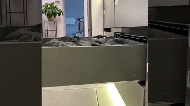 2 ящик с направляющими AQ Stealth смотреть онлайн