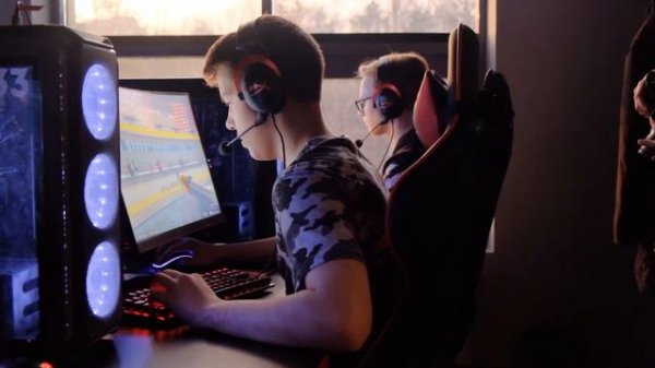 Турнир CS:GO 1x1 в киберспортивных клубах GoodGame