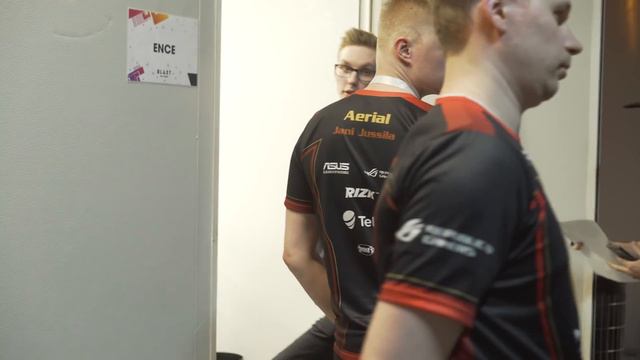 ENCE in Brazil - "Behind The Scenes" - BLAST Pro Series - Produced with Samsung T5 portable storage смотреть онлайн