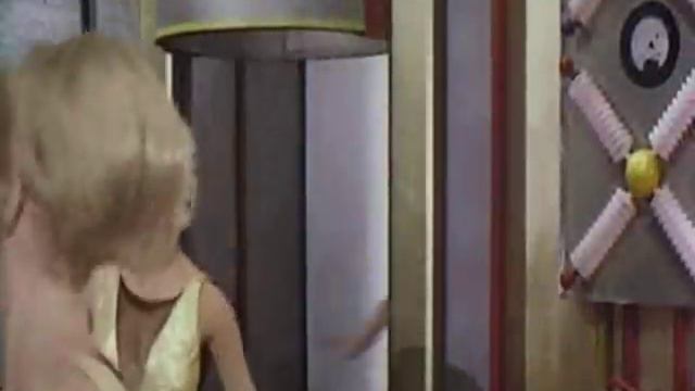 The Moving Sidewalks - Need me смотреть онлайн