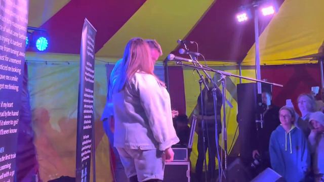 Nick Parker at Ey Up Mi Duck Festival 2022 with Suzy смотреть онлайн