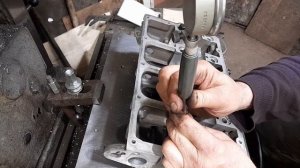 Ремонт ГБЦ Volkswagen 1,9 tdi.  Восстановление посадочных мест (колодцев) насос-форсунок.