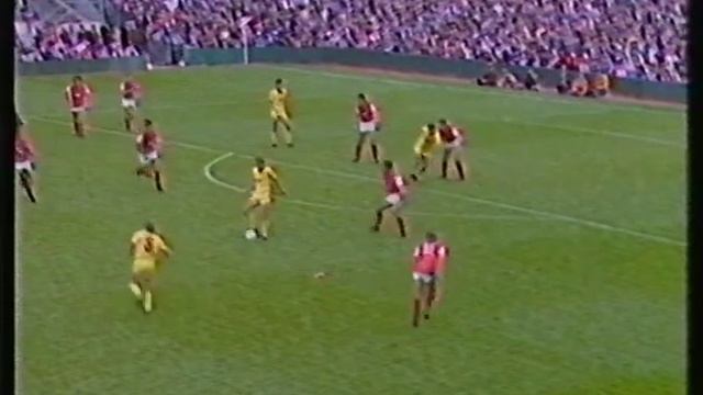 Goal! Kenny Dalglish. Arsenal - Liverpool смотреть онлайн