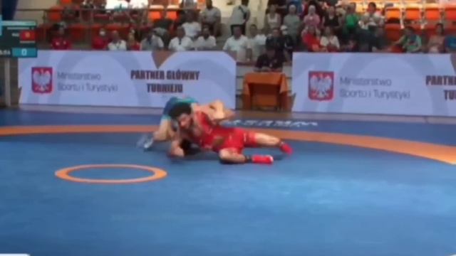 Красивые броски наших борцов в Польше / Акжол Махмудов/ Жоламан Шаршенбеков / Мээрим Жуманазарова смотреть онлайн