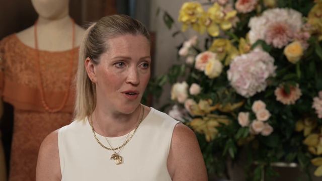 Costume Designer Anna Robbins on Downton Abbey: A New Era 1920s style and fashions смотреть онлайн