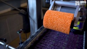 Маркировка упаковок пива принтером-аппликатором Н-ПР-02 | Автоматизация процессов производства