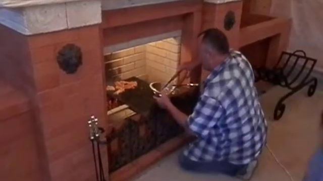 Камин с функцией барбекю)) смотреть онлайн