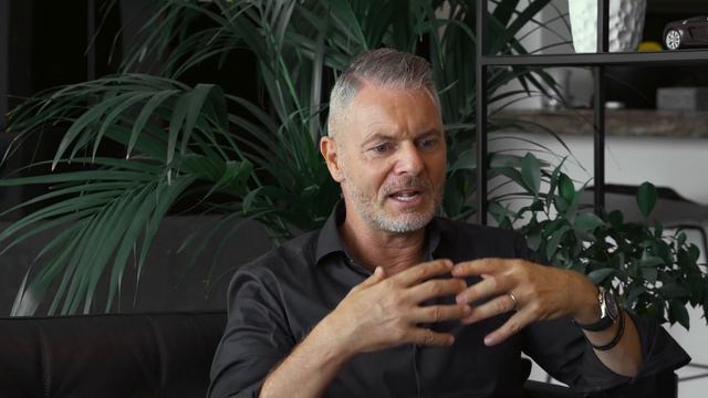 Ich beantworte 12 Fragen 100% EHRLICH смотреть онлайн