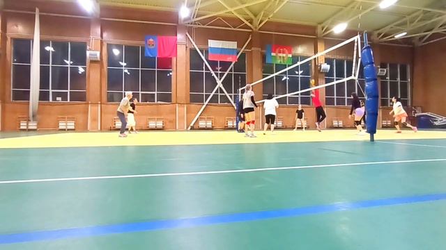 Волейбол СК Маяк (5) смотреть онлайн