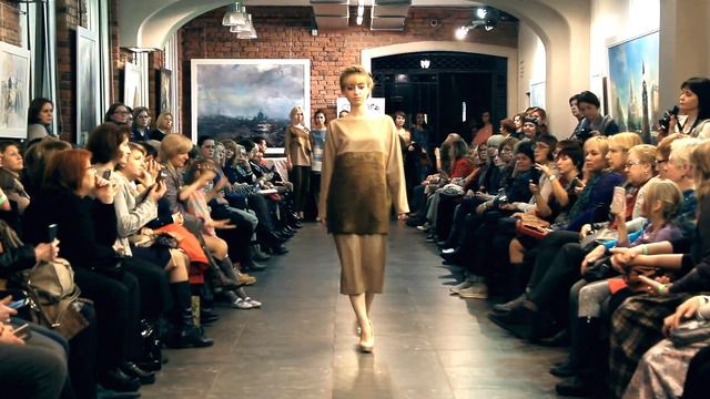 Новая Жизнь Традиций 2016. Дефиле. Зоя Ленденская-Большакова