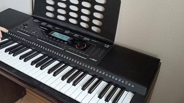 MEDELI M361. Демонстрация актуальных стилей смотреть онлайн