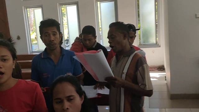 gladi bersih...lagu Mars SMGM, KOOR Stasi Fialaran (Sahabat MGR Gabriel Manek) смотреть онлайн