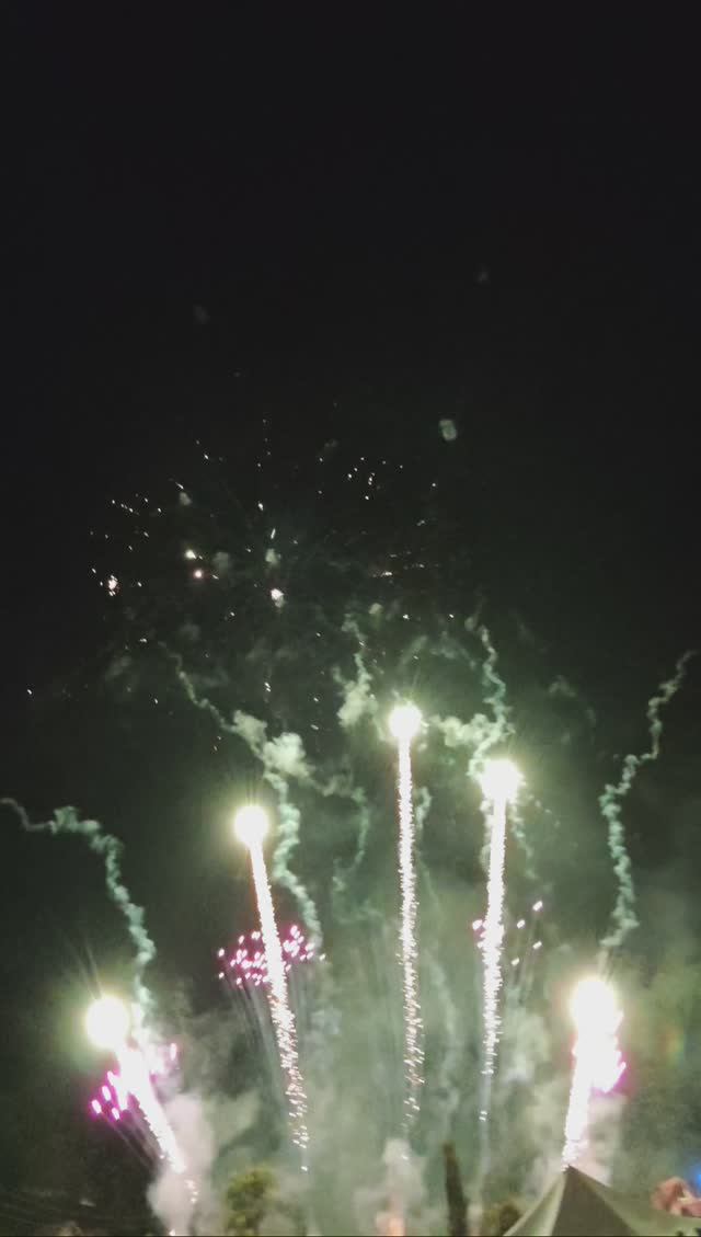 Фейерверк на фестивале 🎇🎆🎇🎆🎇