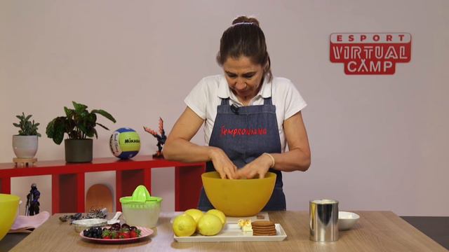 Cuina amb nens sense foc: fem pastís de formatge! - Esport Virtual Camp смотреть онлайн