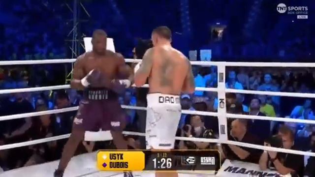 Aleksandr Usik Daniel Dyuboisni 5-roundda taslim qildi #бокс #boxing #ukraine смотреть онлайн