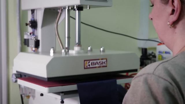 Изделия из ткани Advance® D Tube смотреть онлайн