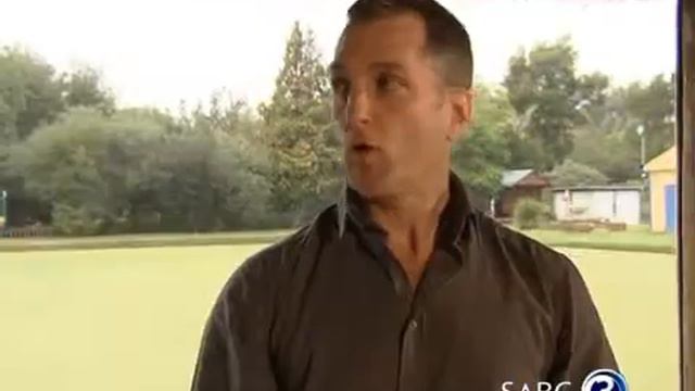 Lorna chats to underwater cinematographer Roger Horrocks смотреть онлайн