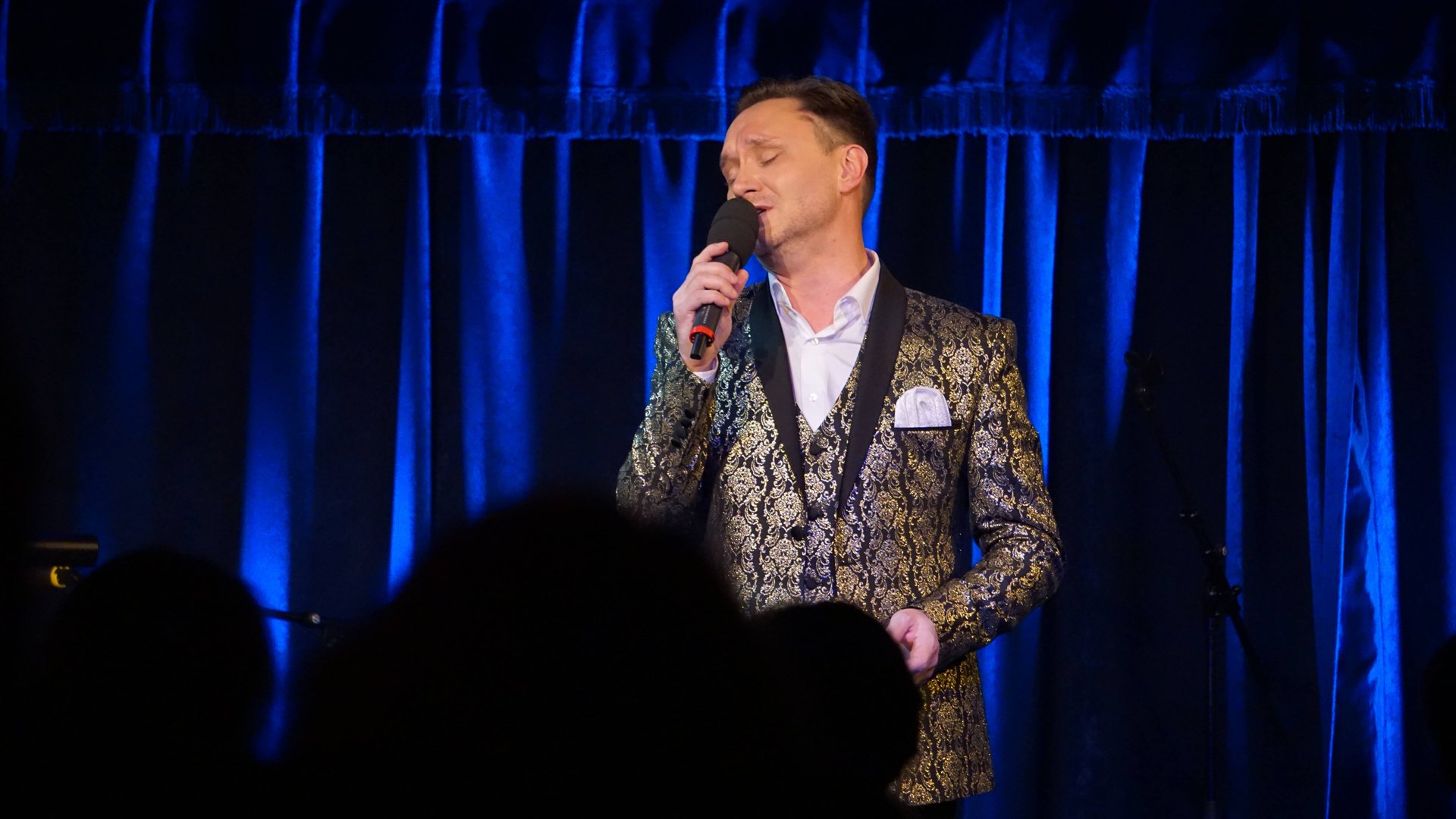 Виталий Ленский. У Черного моря. смотреть онлайн