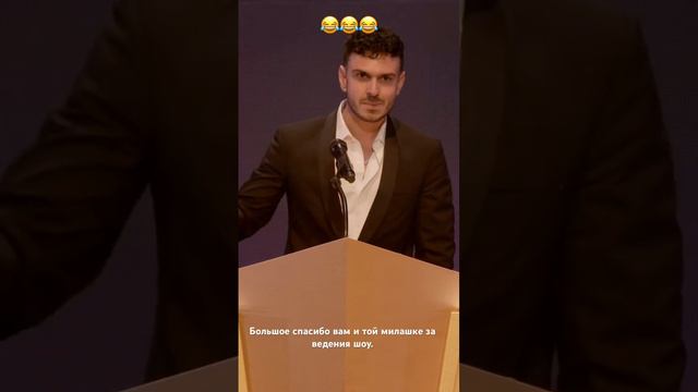 Как можно унизить Valorant и восхвалить Counter-Strike на премии Streamer Awards? #music #cs #cs2 смотреть онлайн