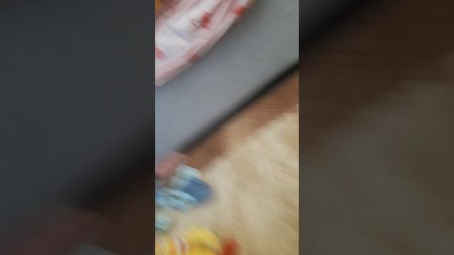 Сами собирается к бабушке Поварюшке😁 смотреть онлайн