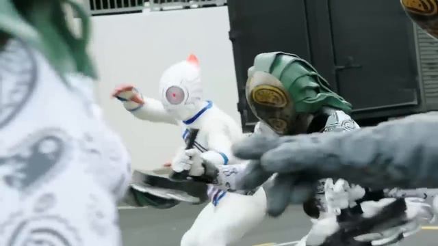 Rage Against The Machine | Beast Morphers | Power Rangers Official смотреть онлайн