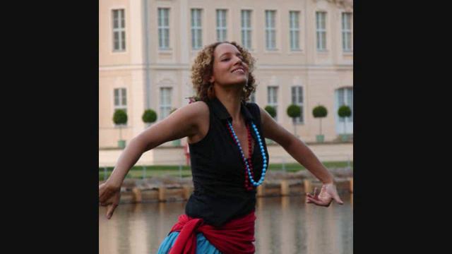 Canto Negro - X. Montsalvatge - performed by Ines Thomas Almeida смотреть онлайн