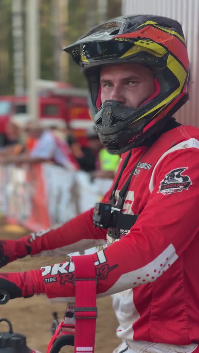 Максим Назаров на эндуро-мотоцикле BSE Z8. Мощный 300куб. двигатель ZONSHEN. #bse #shorts #cross смотреть онлайн