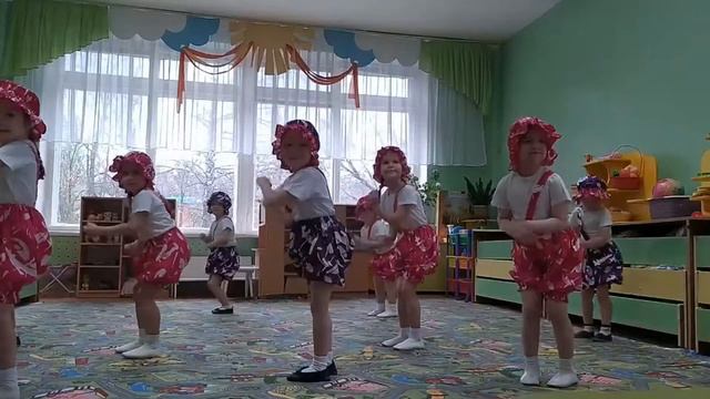 Танец для малышей "Лялечка" смотреть онлайн