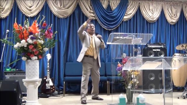 Dejando toda fama del mundo - Pastor Manuel Rivas смотреть онлайн