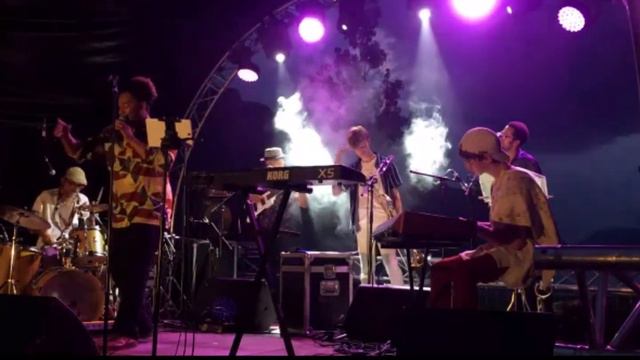 Doc Valdum 6tet en concert - Heaven (extrait) смотреть онлайн