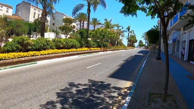 Estepona Walks #1 смотреть онлайн