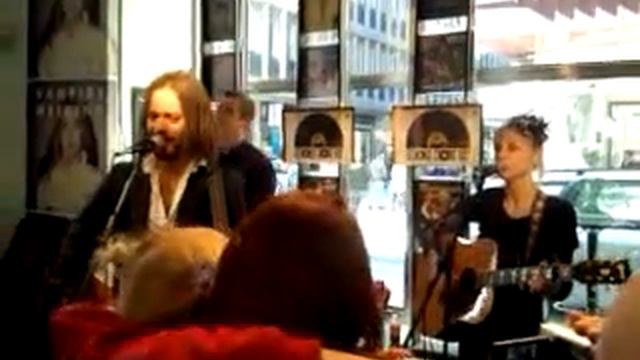 Niclas Frisk's Chinatown Acoustic Deli- Smile (No 2) смотреть онлайн