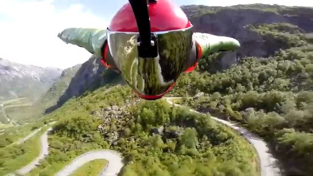 Бейсджампинг #1. Basejumping In Norway Heliboogie 2015!