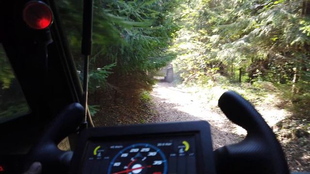 Прокатились на гибридном и дизельном БРо смотреть онлайн