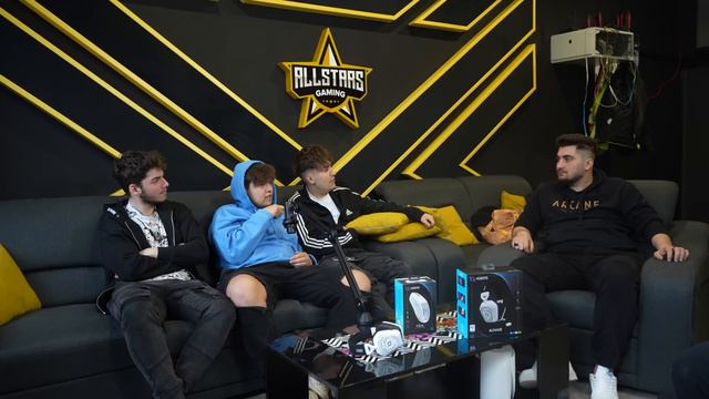 GHICESTE JUCATORUL PRO cu RobyNET, Spazzy si ScreamX смотреть онлайн